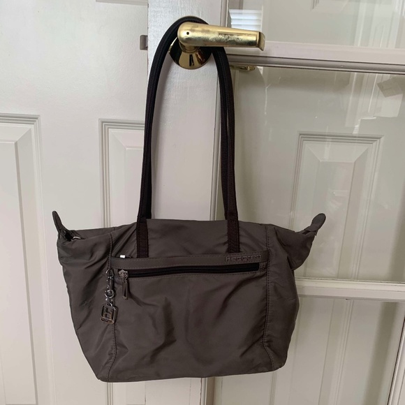 Medium-sized Gray Handbag by Hedgren - Picture 1 of 3